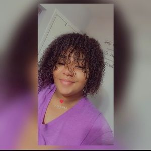 Meet your Posher, Angela